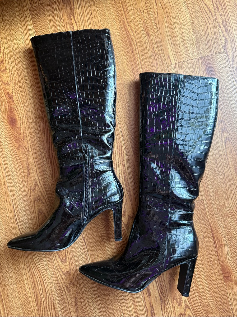 🖤Chinese Laundry Black Croc-Embossed Pointed Toe Knee High Boots, 3.5’ heel